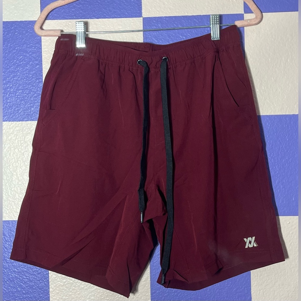 NWT Dixxon The Brad Lined Athletic Shorts in Maroon - Size M